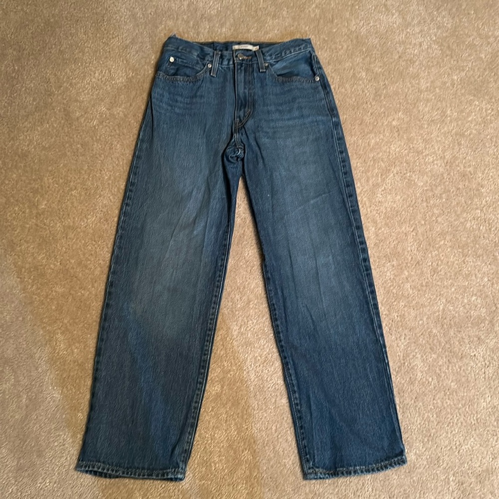 Levi’s ‘94 baggy jeans